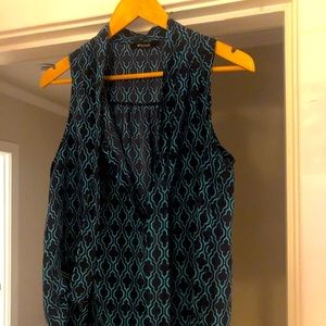 Teal navy medium Hawthorne sleeveless light work shirt with tie, geometric